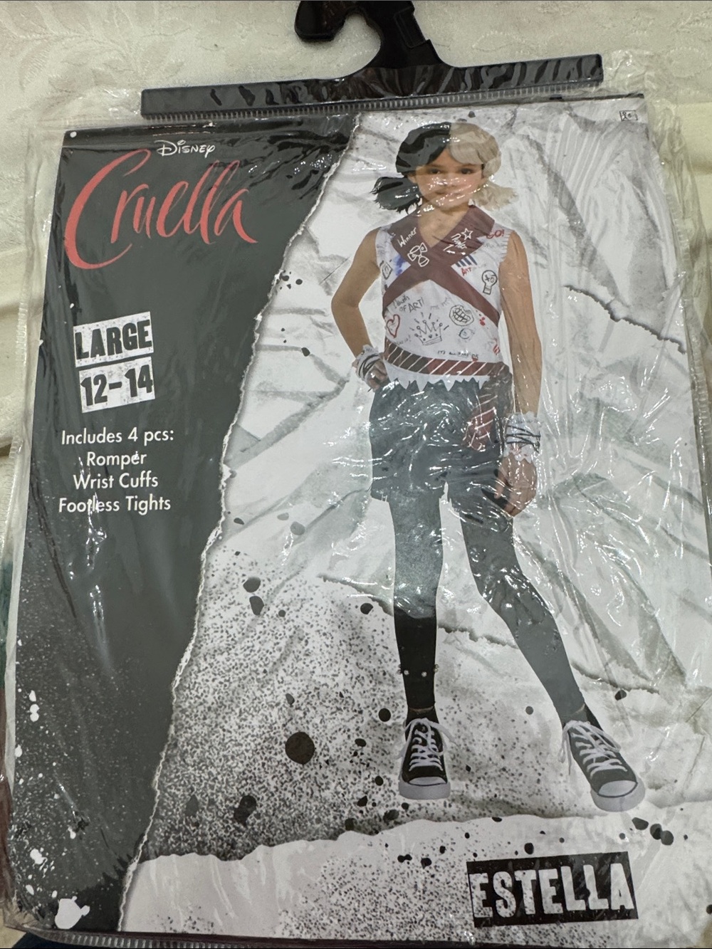 Disney Cruella Estella Costume – Black, White, maroon (mlb)